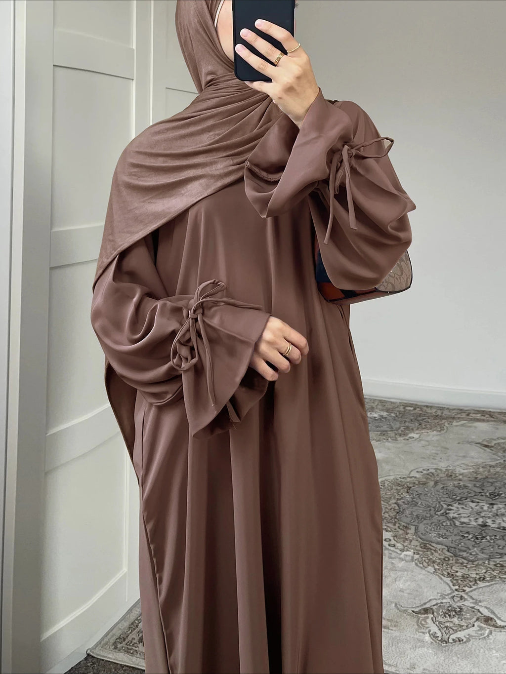 ABAYA