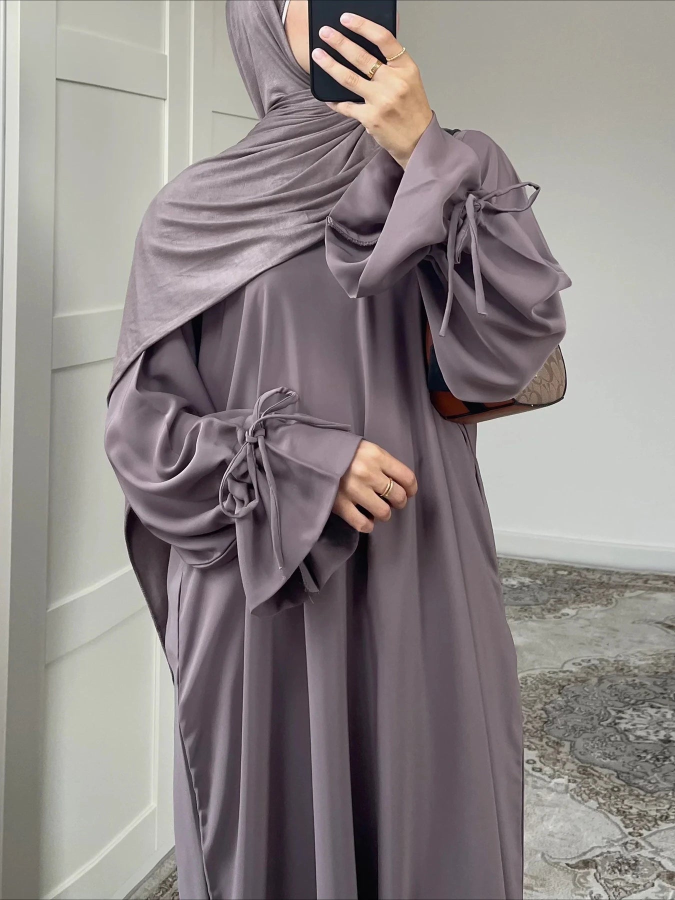 ABAYA